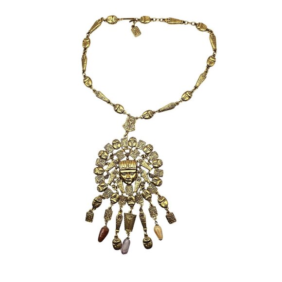 Goldette 1970s Egyptian Revival Gold Tone Necklace Cartouche & Scarab Motifs - Picture 5 of 16